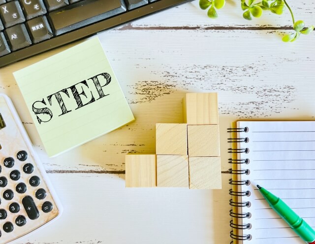 STEPの文字と積み木